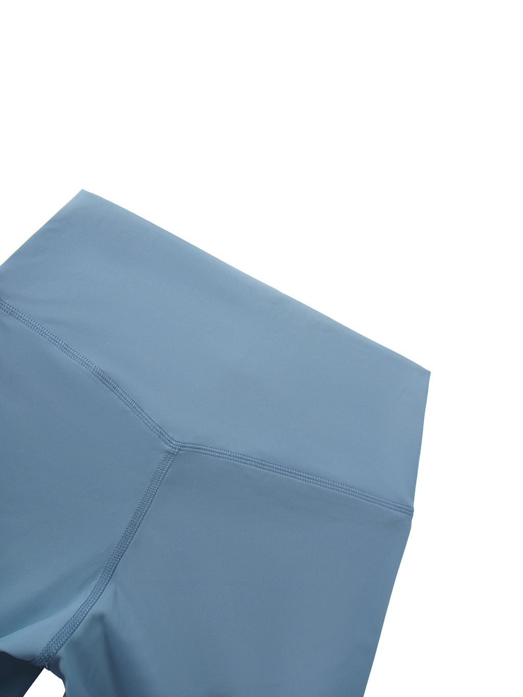 VANTA High-Rise Shorts
